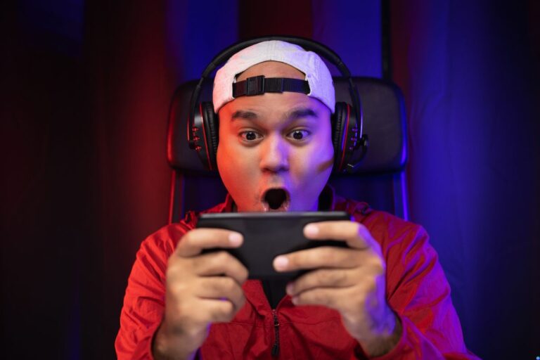 Jogos mobile viciantes: por que não conseguimos parar de jogar esses danados? Jogos mobile viciantes